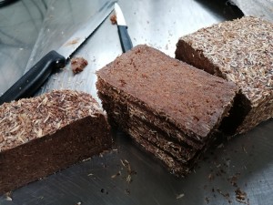 4 sneetjes Roggebrood